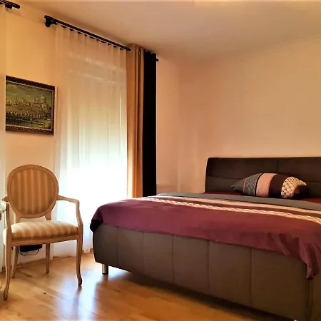 Homestay Haus Am St.gereon Cologne